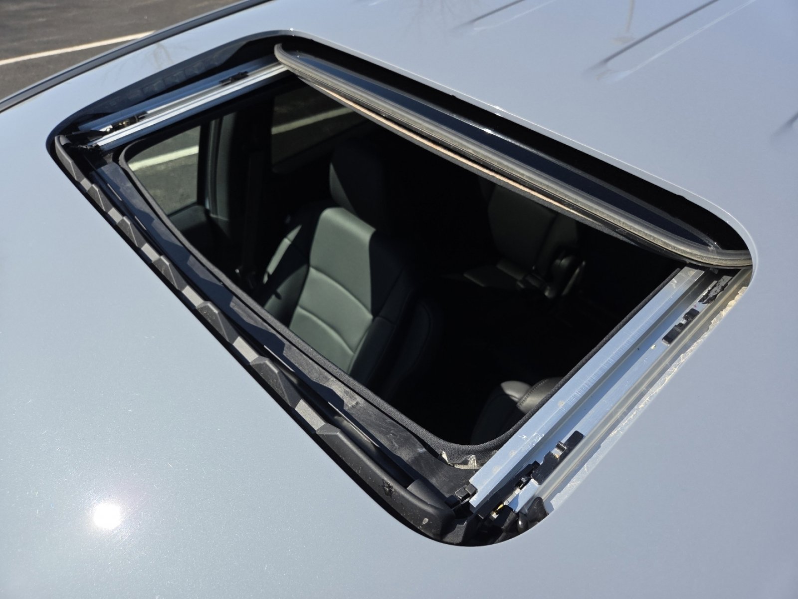 Certified 2023 Honda Passport EX-L image 4