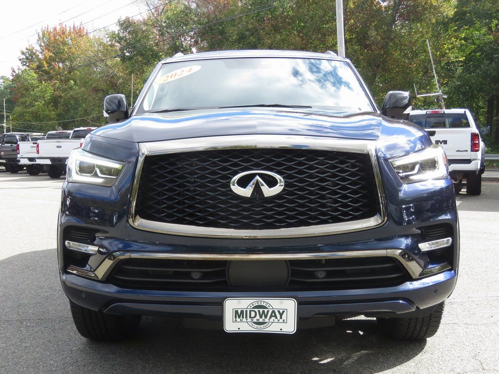 Used 2024 INFINITI QX80 Premium Select w/ Cargo Package image 3