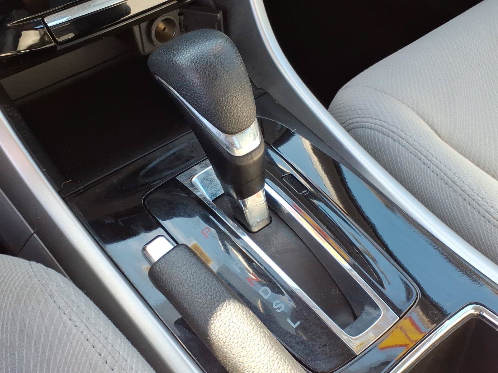 Used 2017 Honda Accord EX image 20