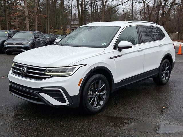 Used 2022 Volkswagen Tiguan SE AWD/4WD image 5