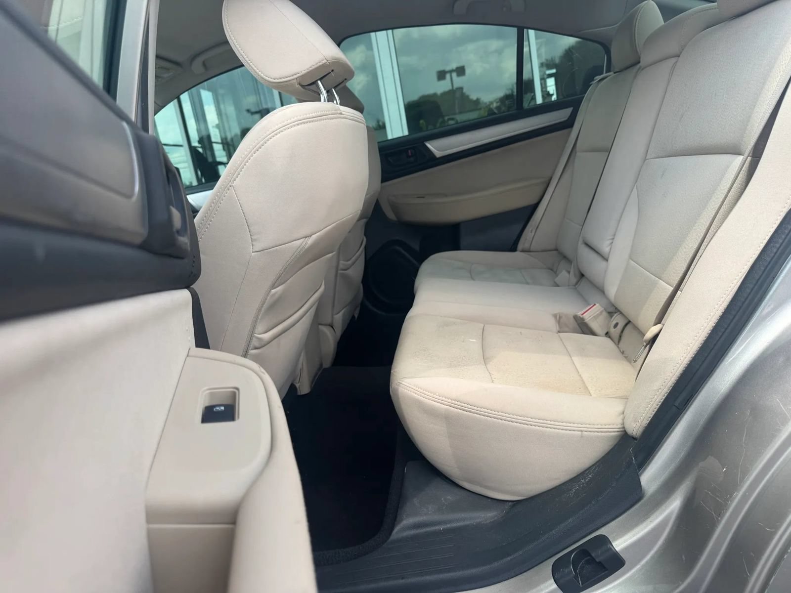 Used 2017 Subaru Legacy 2.5i w/ Alloy Wheel Package AWD/4WD image 8