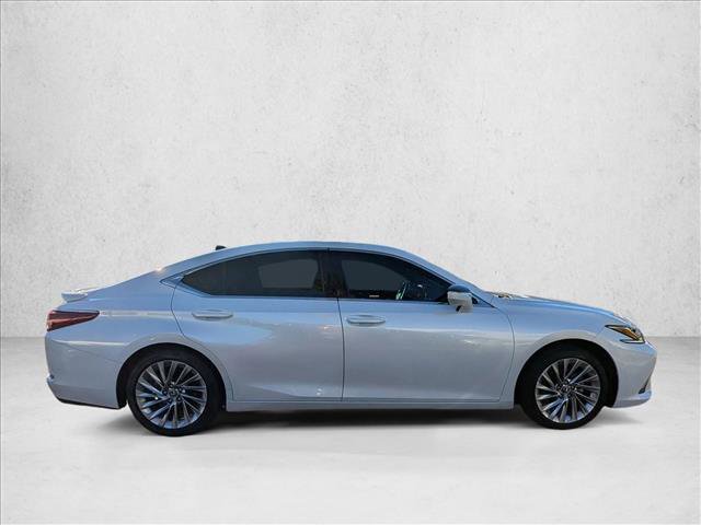 Used 2021 Lexus ES 350 w/ Luxury Package image 6