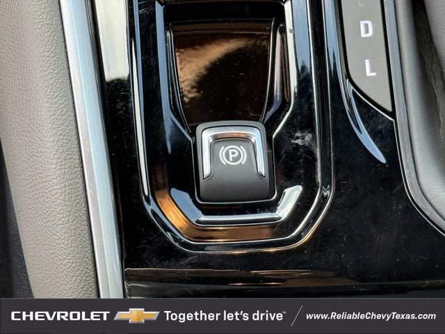 Used 2024 Chevrolet Colorado ZR2 w/ ZR2 Convenience Package III AWD/4WD image 20