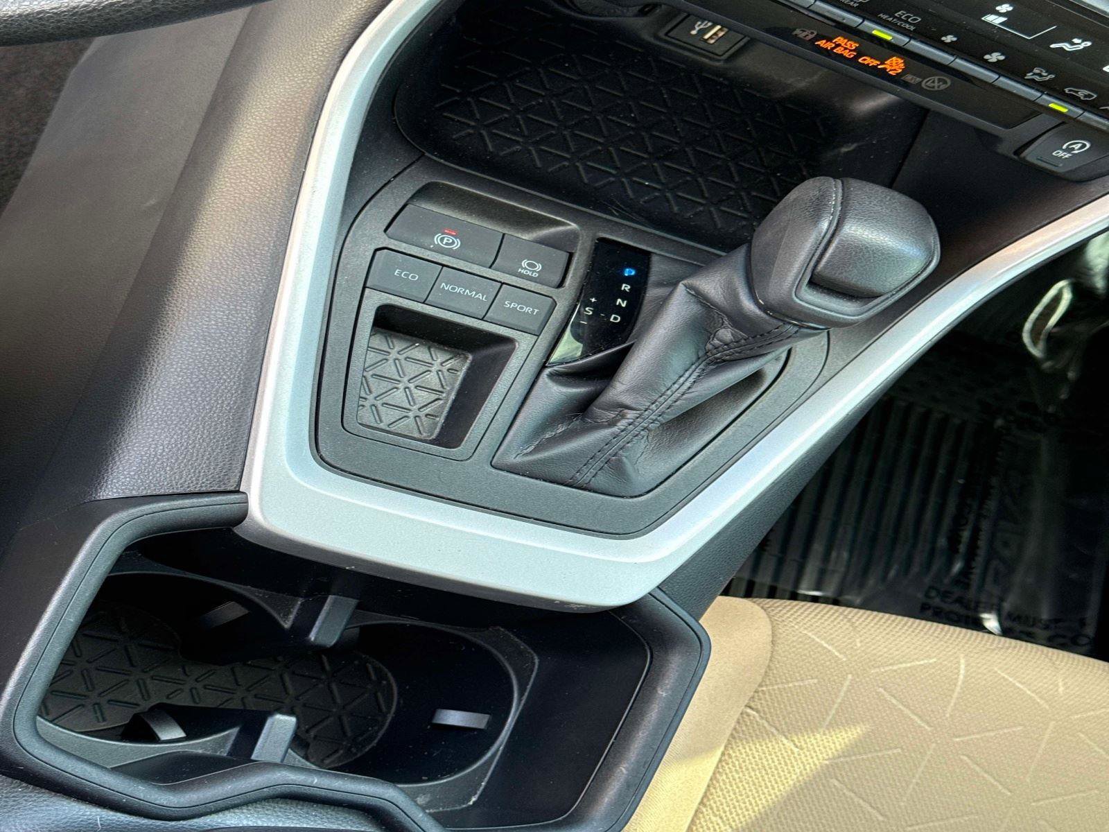 Used 2023 Toyota RAV4 XLE image 25