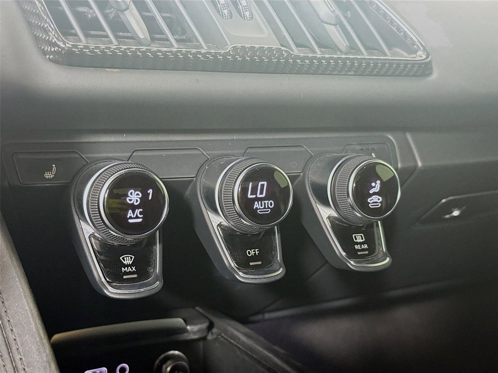 Used 2020 Audi R8 V10 performance image 12