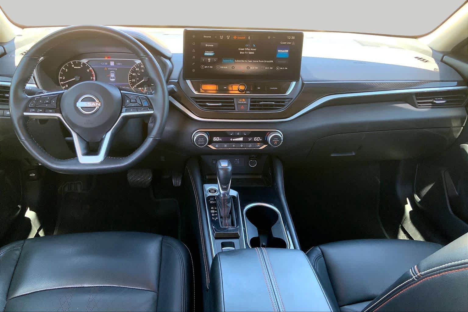 Used 2024 Nissan Altima 2.0 SR FWD image 16
