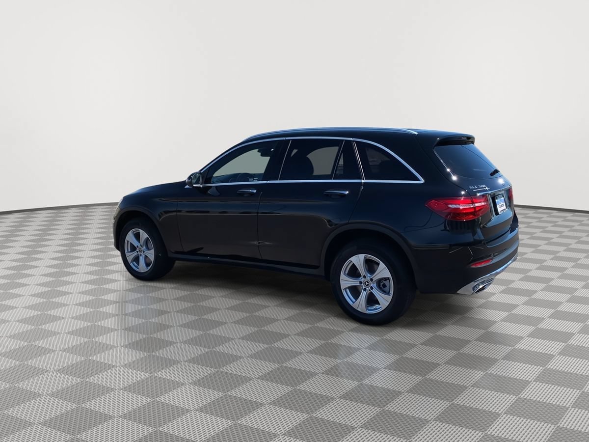 Used 2018 Mercedes-Benz GLC 300 4MATIC image 5