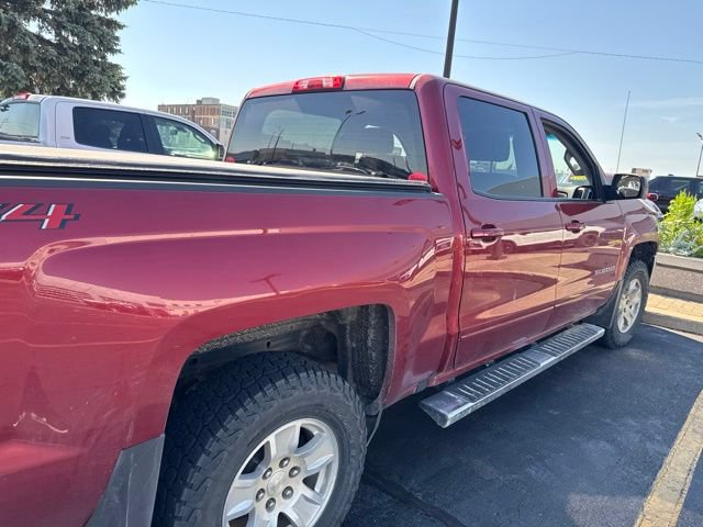 Used 2018 Chevrolet Silverado 1500 LT w/ All Star Edition AWD/4WD image 4