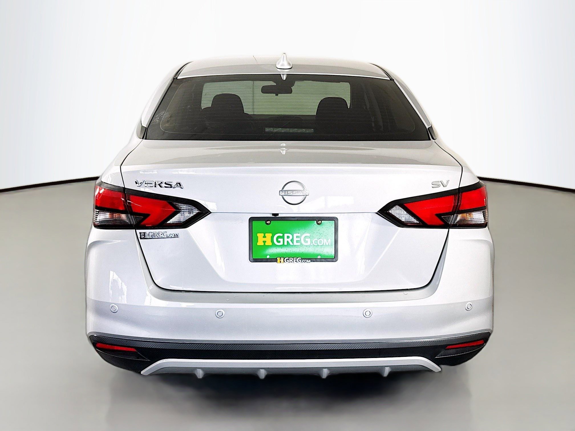 Used 2024 Nissan Versa SV w/ Trunk Package image 8