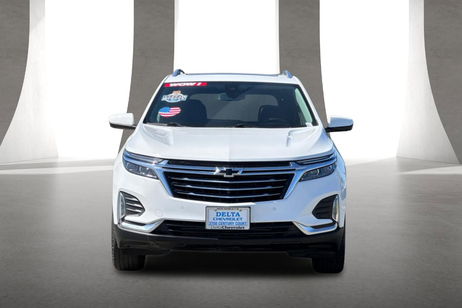 Used 2022 Chevrolet Equinox Premier AWD/4WD image 9
