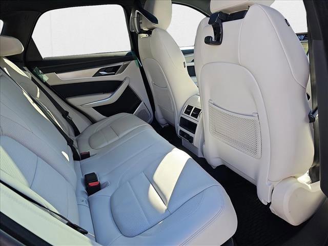 New 2025 Jaguar F-PACE R-Dynamic S image 8