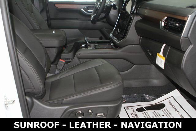 New 2025 GMC Yukon XL Denali w/ Sun & Power Step Package image 23