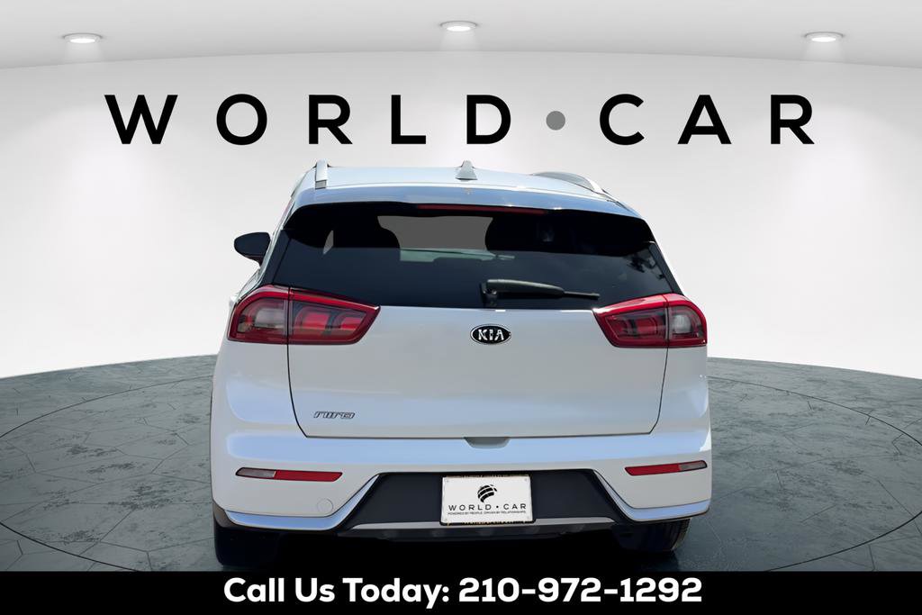 Used 2017 Kia Niro LX image 6