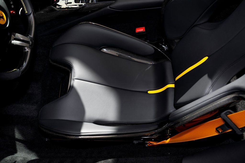 Used 2024 Ferrari 296 GTS image 23