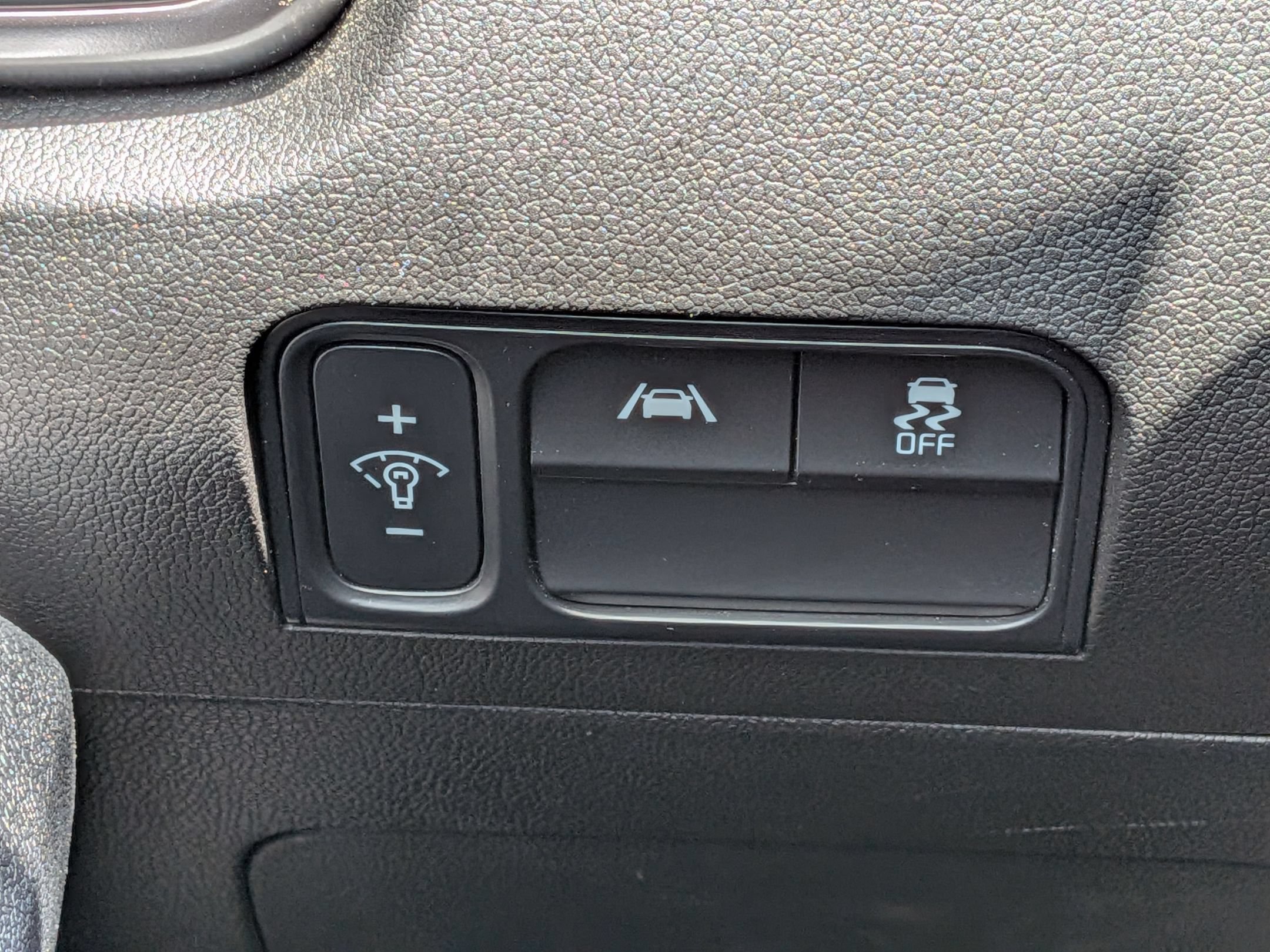 Used 2023 Kia Sorento LX FWD image 18