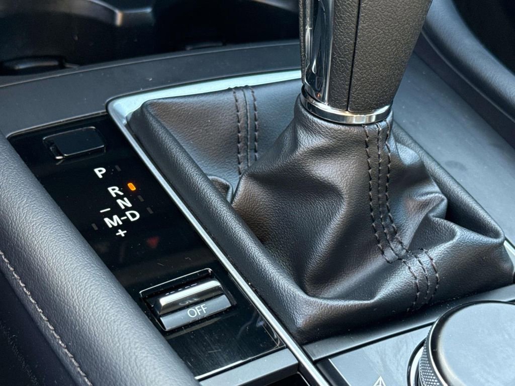 Used 2025 MAZDA MAZDA3 s image 28