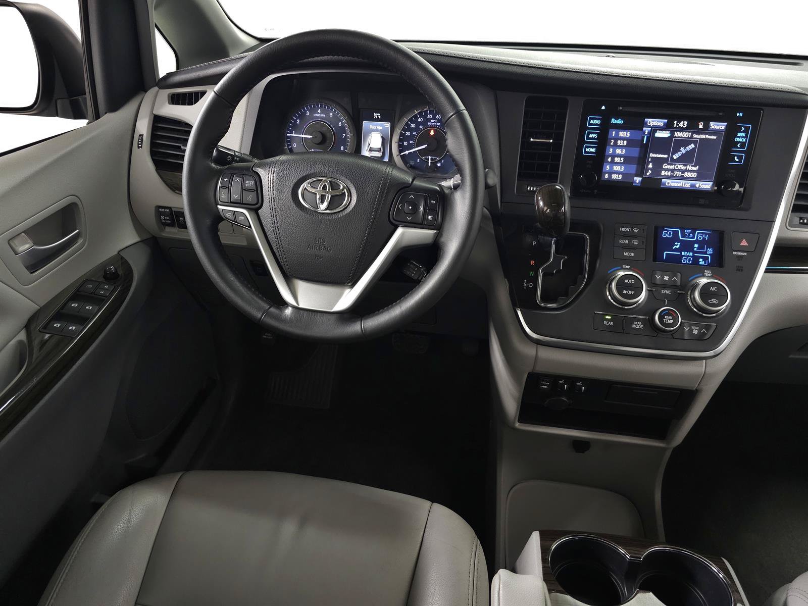 Used 2015 Toyota Sienna XLE w/ XLE Navigation Package AWD/4WD image 16