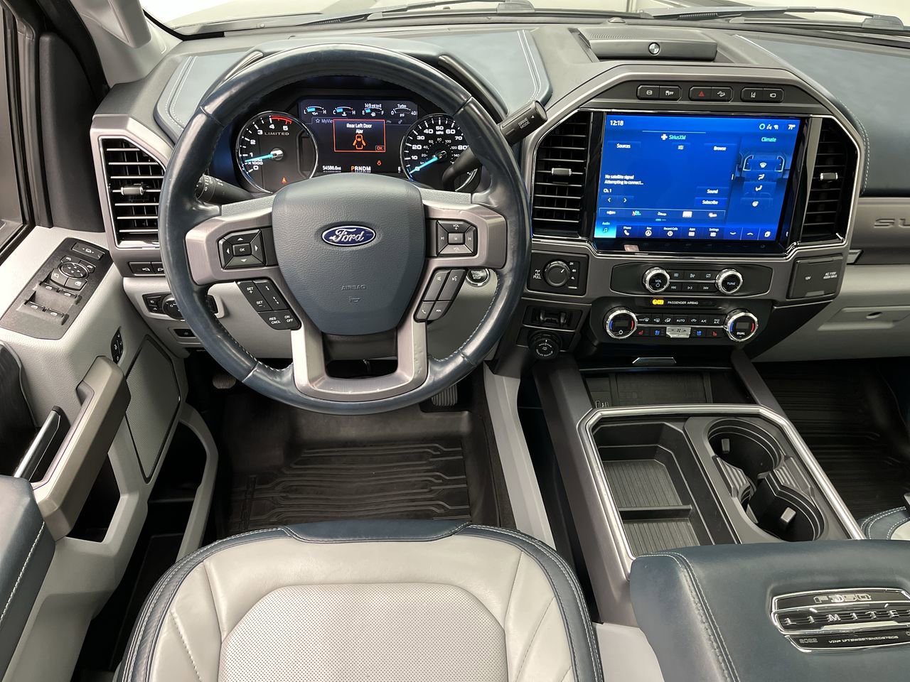 Used 2022 Ford F350 Limited image 16