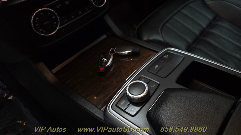 Used 2013 Mercedes-Benz GL 450 4MATIC image 30