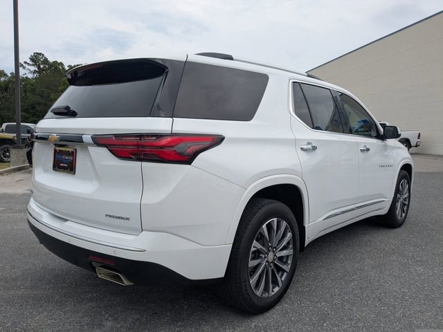 Used 2022 Chevrolet Traverse Premier w/ LPO, Floor Liner Package FWD image 3