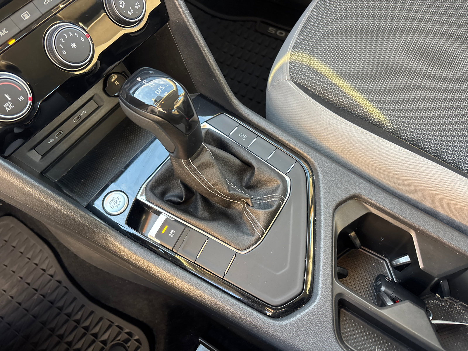 Used 2023 Volkswagen Taos S image 23