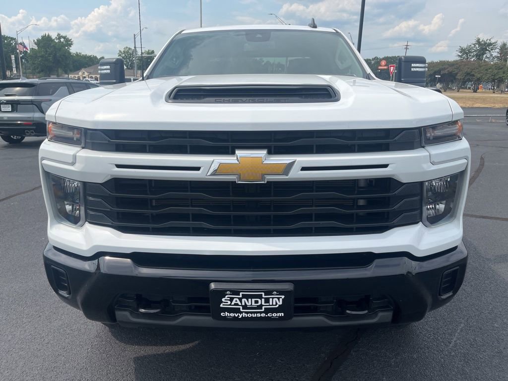 Used 2024 Chevrolet Silverado 2500 Custom w/ Custom Value Package image 11