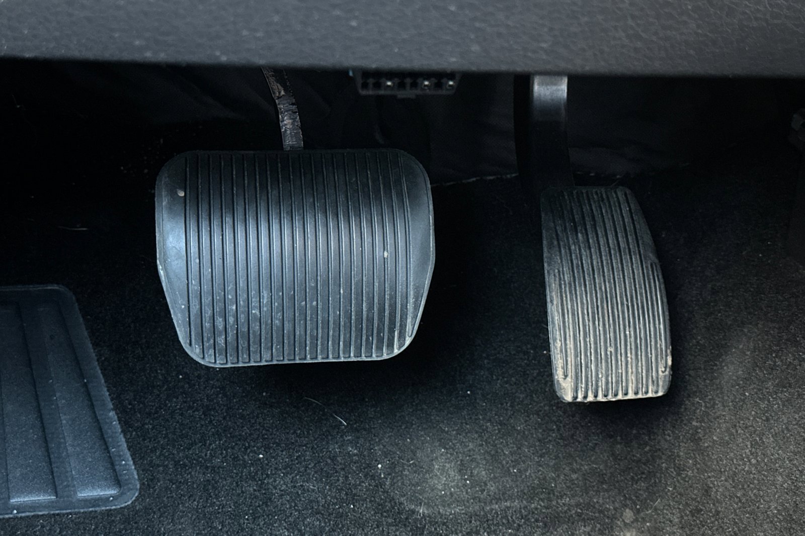 Used 2012 Ford F150 Raptor w/ Raptor Luxury Pkg image 40