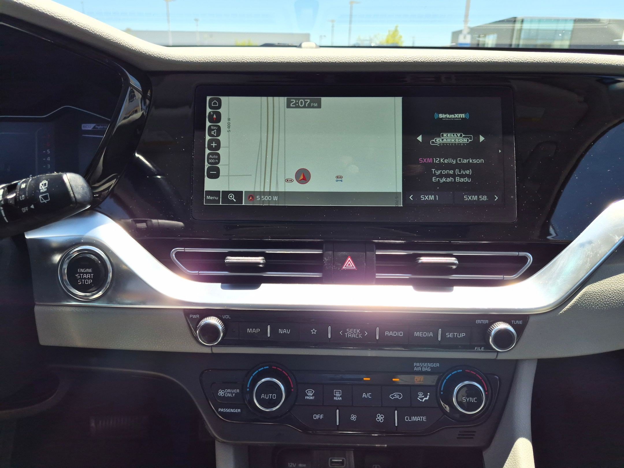 Used 2021 Kia Niro FWD image 23