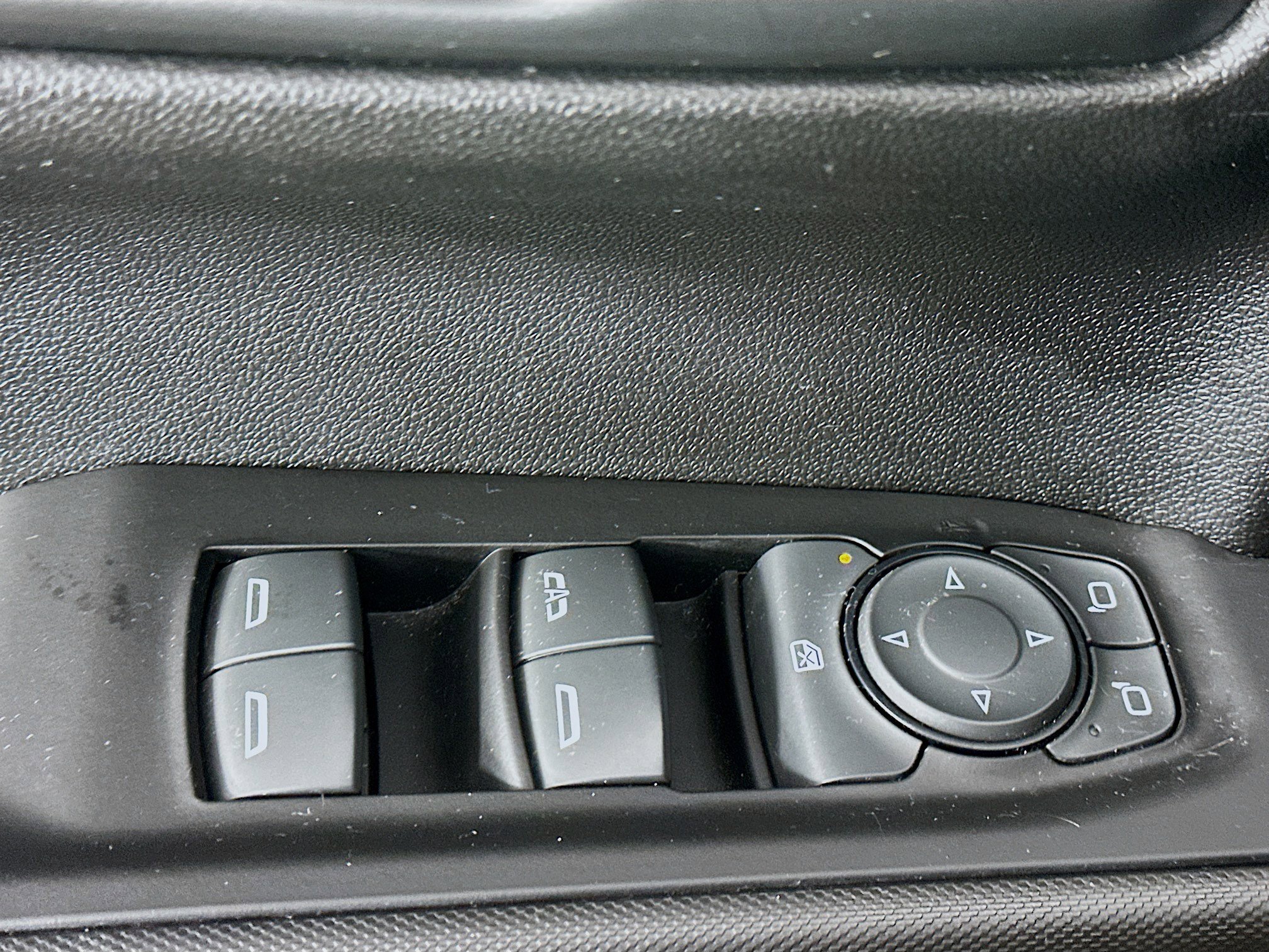 Used 2022 Chevrolet Silverado 1500 Custom w/ Rally Edition image 23