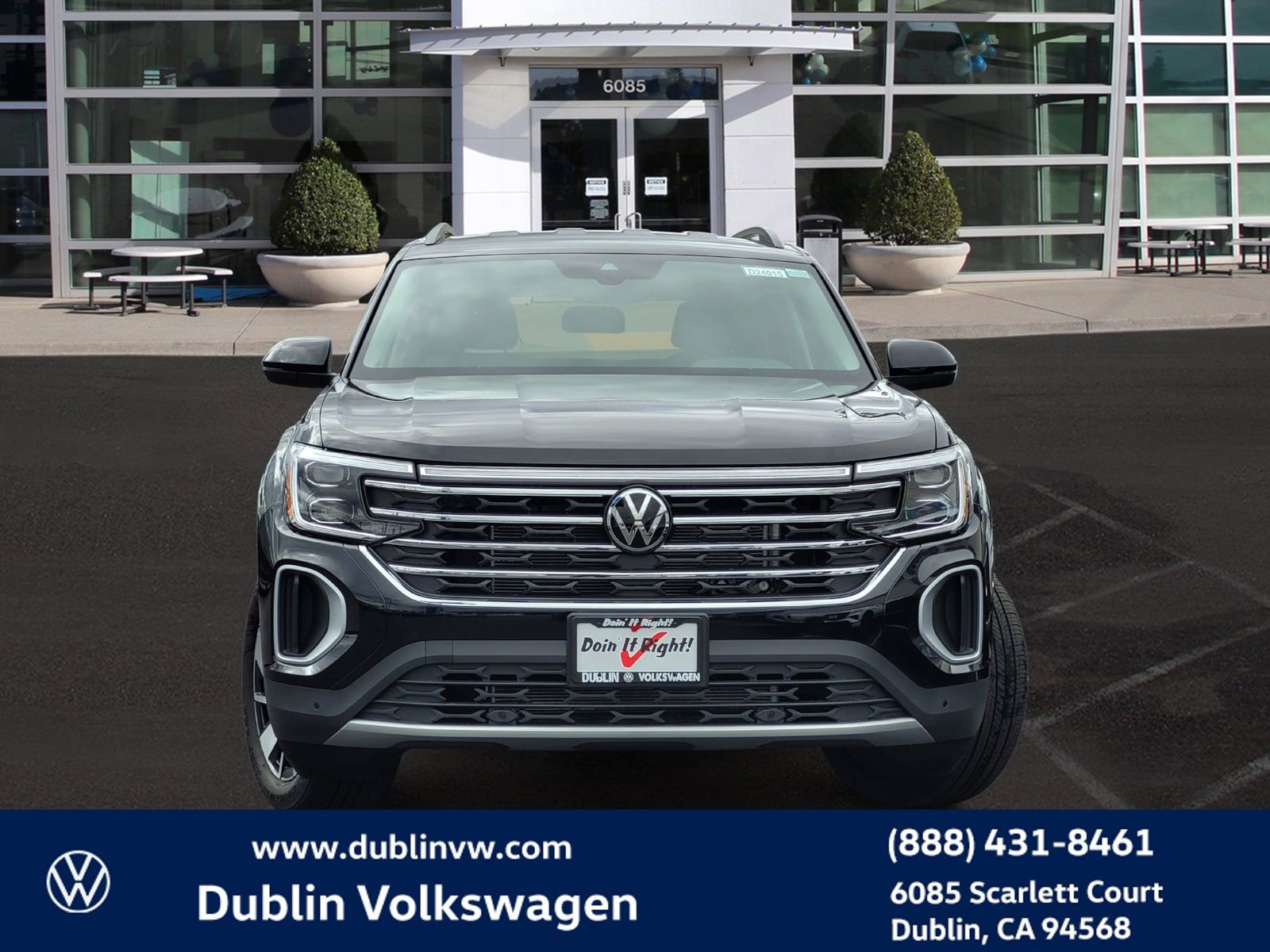 New 2026 Volkswagen Atlas SE image 2