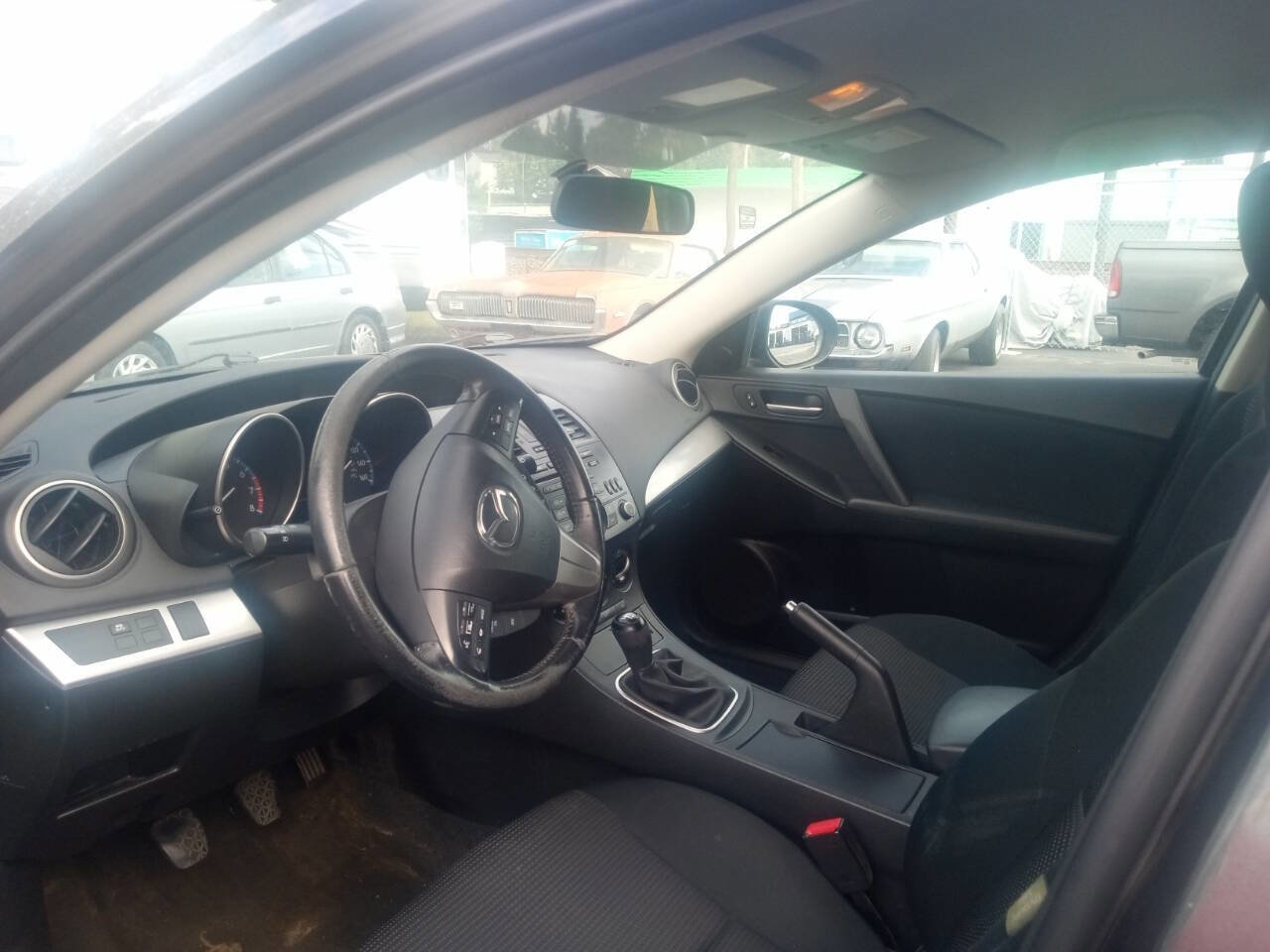 Used 2012 MAZDA MAZDA3 i Touring image 7