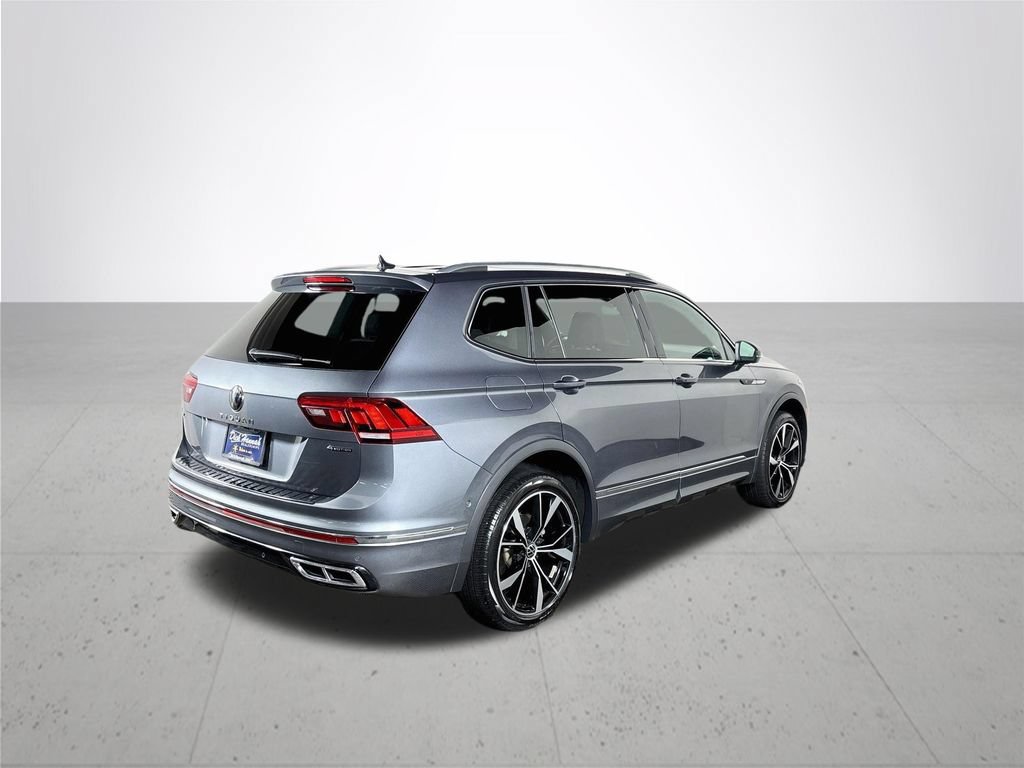 Certified 2023 Volkswagen Tiguan SEL R-Line AWD/4WD image 7