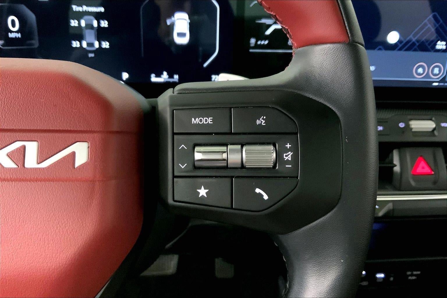 Certified 2025 Kia K4 GT-Line w/ GT-Line Premium Package FWD image 19