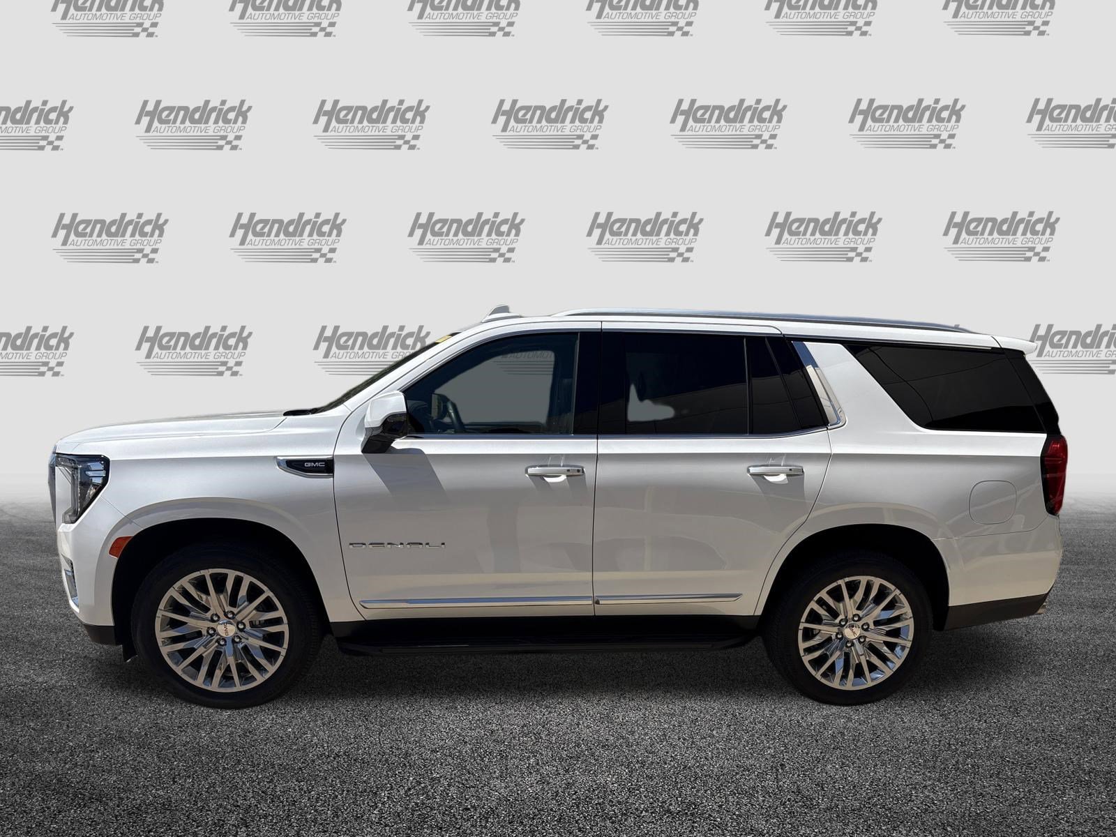 Used 2024 GMC Yukon Denali AWD/4WD image 7