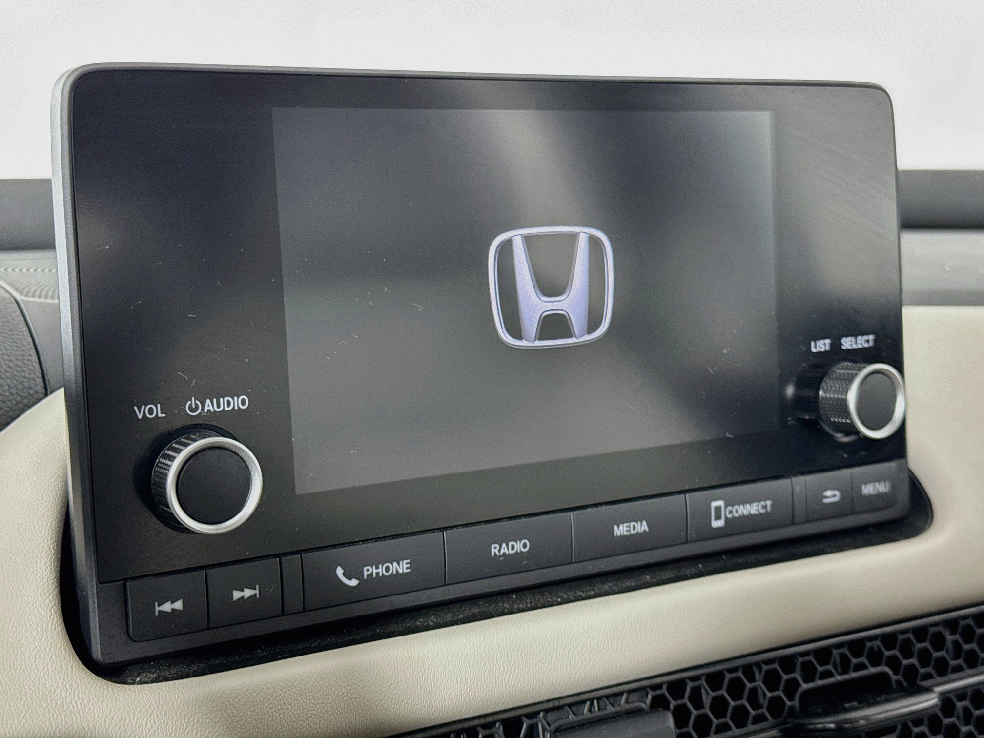 Certified 2024 Honda HR-V LX image 14