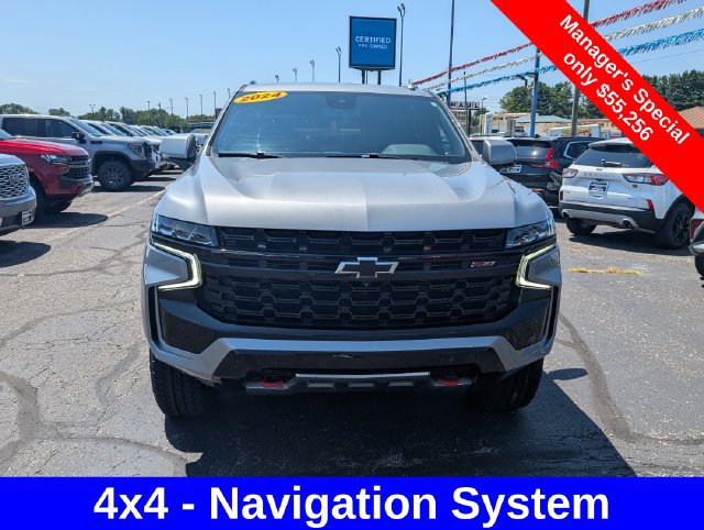 Used 2024 Chevrolet Tahoe Z71 w/ Luxury Package AWD/4WD image 2