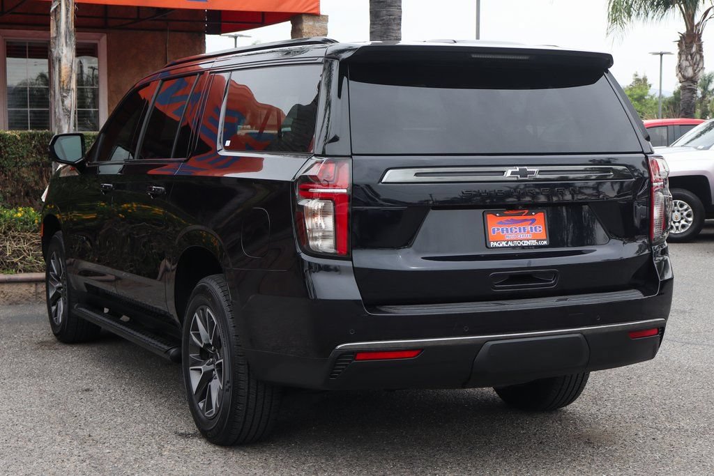 Used 2022 Chevrolet Suburban Z71 w/ Luxury Package AWD/4WD image 6