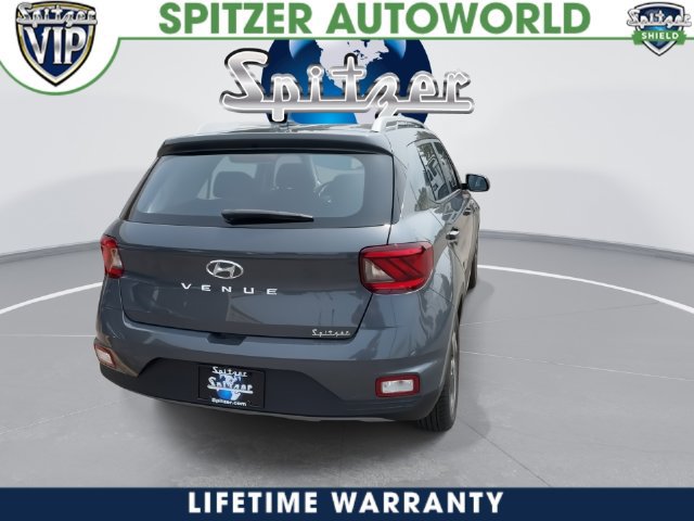New 2026 Hyundai Venue SEL FWD image 13