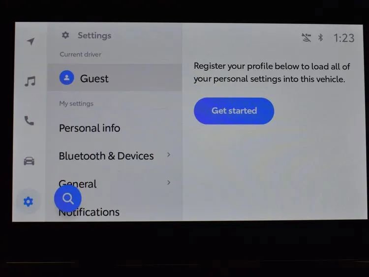 Used 2025 Toyota Corolla LE image 29