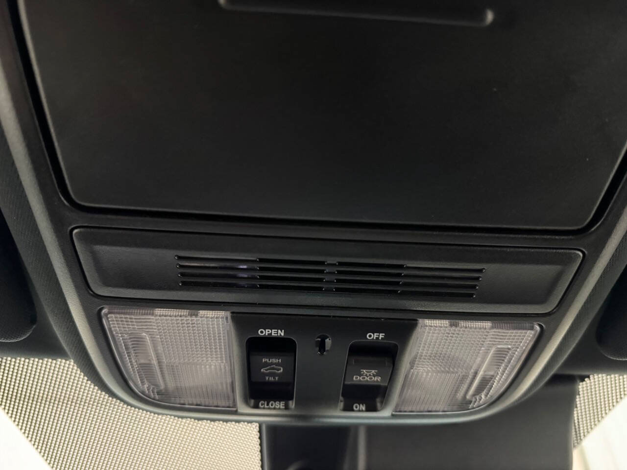 Used 2022 Honda Passport TrailSport image 46
