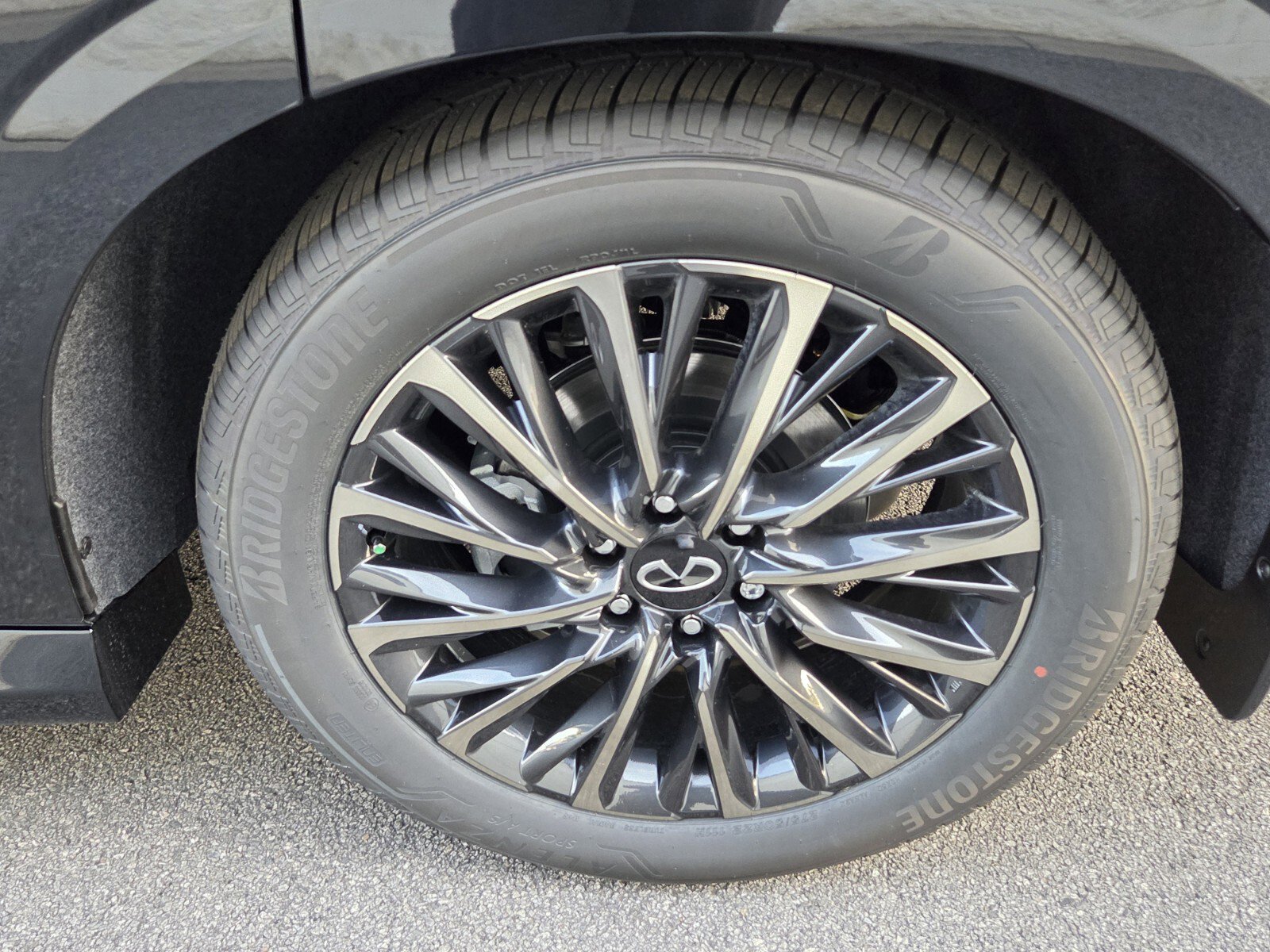 New 2026 INFINITI QX80 Autograph w/ Premium Cargo Package AWD/4WD image 10