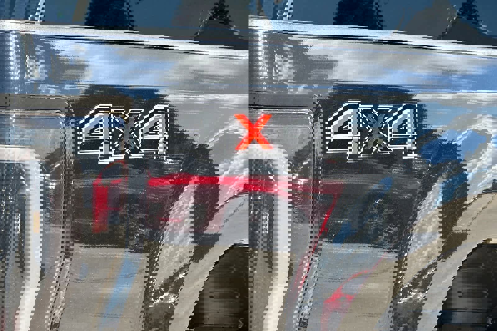 Used 2019 Ford F250 Lariat w/ Lariat Value Package image 16