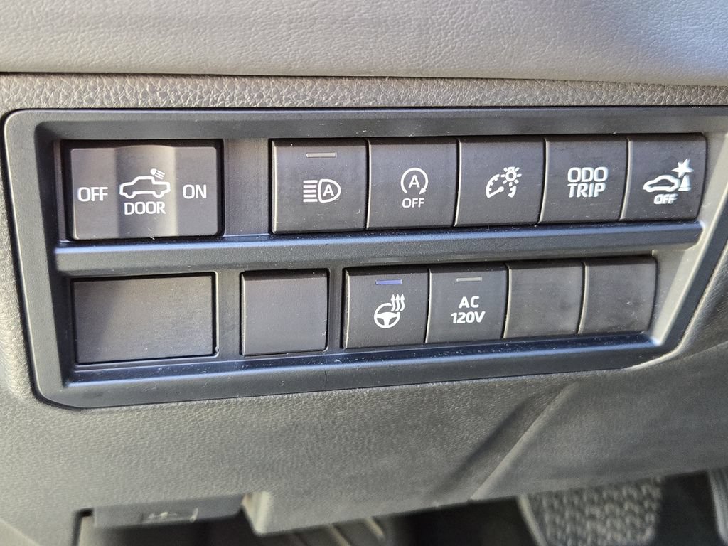 Used 2023 Toyota Tundra Platinum AWD/4WD image 20