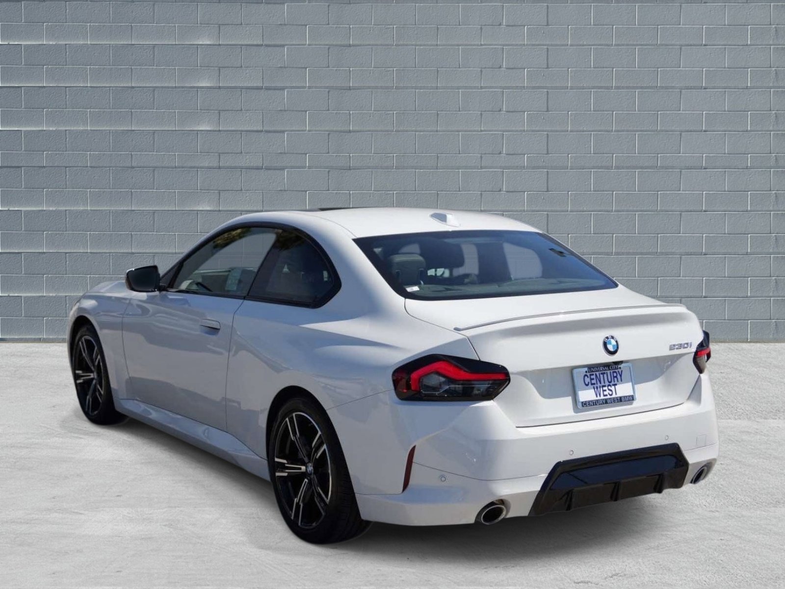 Used 2026 BMW 230i Coupe RWD image 4