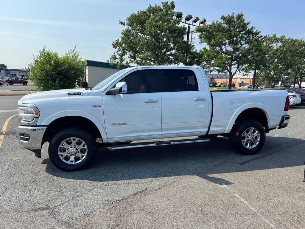 Used 2022 RAM 2500 Laramie AWD/4WD image 3