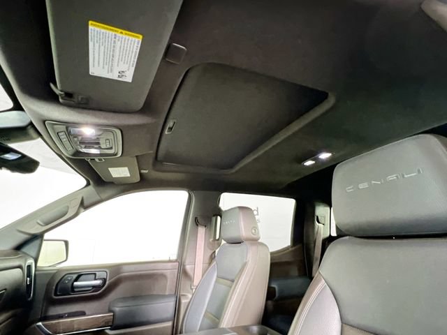Used 2021 GMC Sierra 1500 Denali w/ Denali Ultimate Package AWD/4WD image 25
