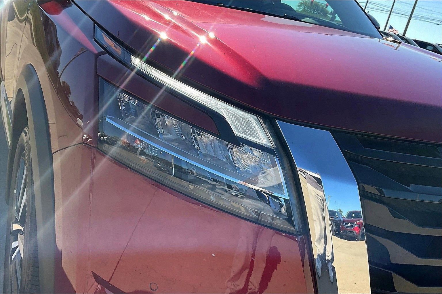 Certified 2024 Nissan Pathfinder Platinum w/ Cargo Package image 38