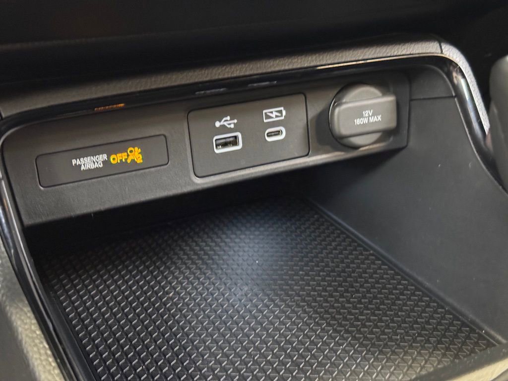 Used 2025 Honda CR-V Sport image 40