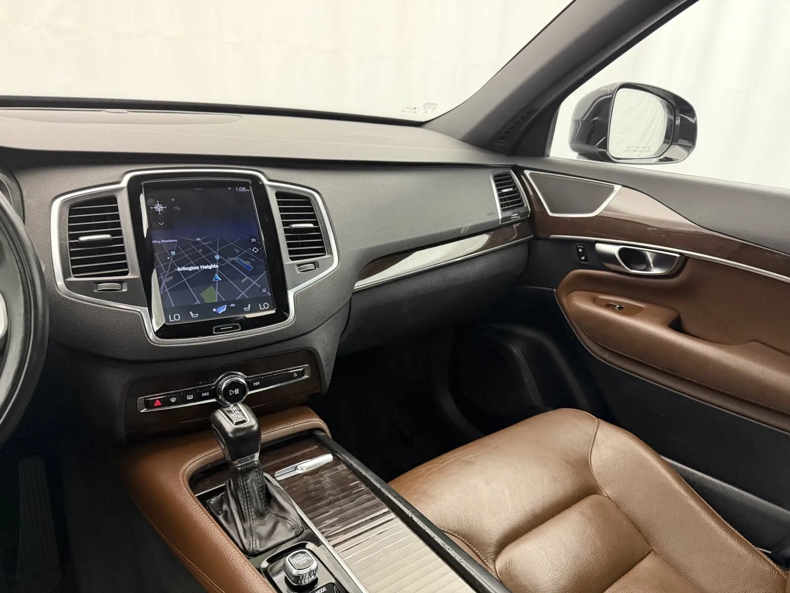 Used 2019 Volvo XC90 T6 Momentum w/ Protection Package Premier AWD/4WD image 22