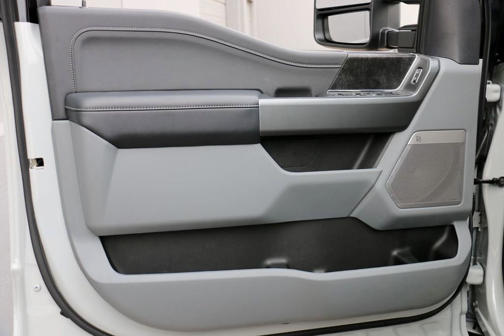 New 2026 Ford F250 XLT w/ XLT Premium Package image 20